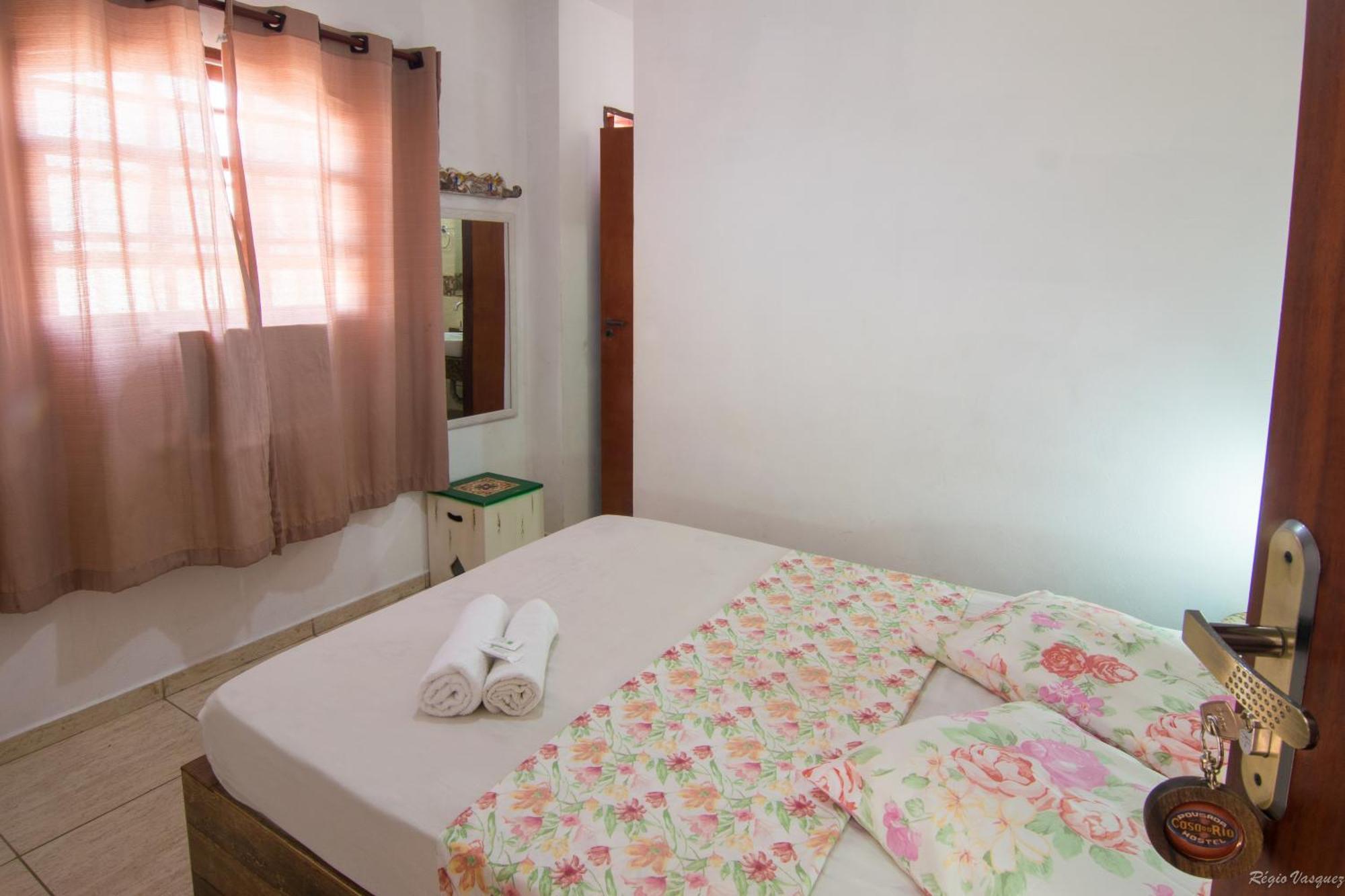 פאראטי Pousada Casa Do Rio Hostel - 8 Min Do Centro Historico - Passeio De Barco Com Saida Da Pousada -Pago A Parte- Perto Das Praias E Beira Rio מראה חיצוני תמונה